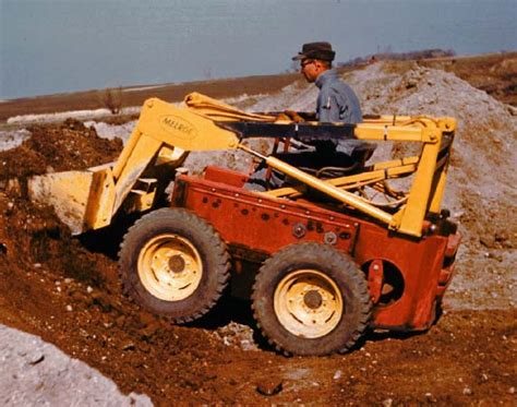 who invented the first skid steer|first bobcat skid steer.